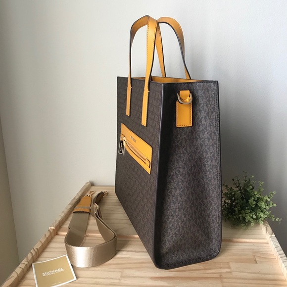 🌼Michael Kors Set - Picture 16 of 16